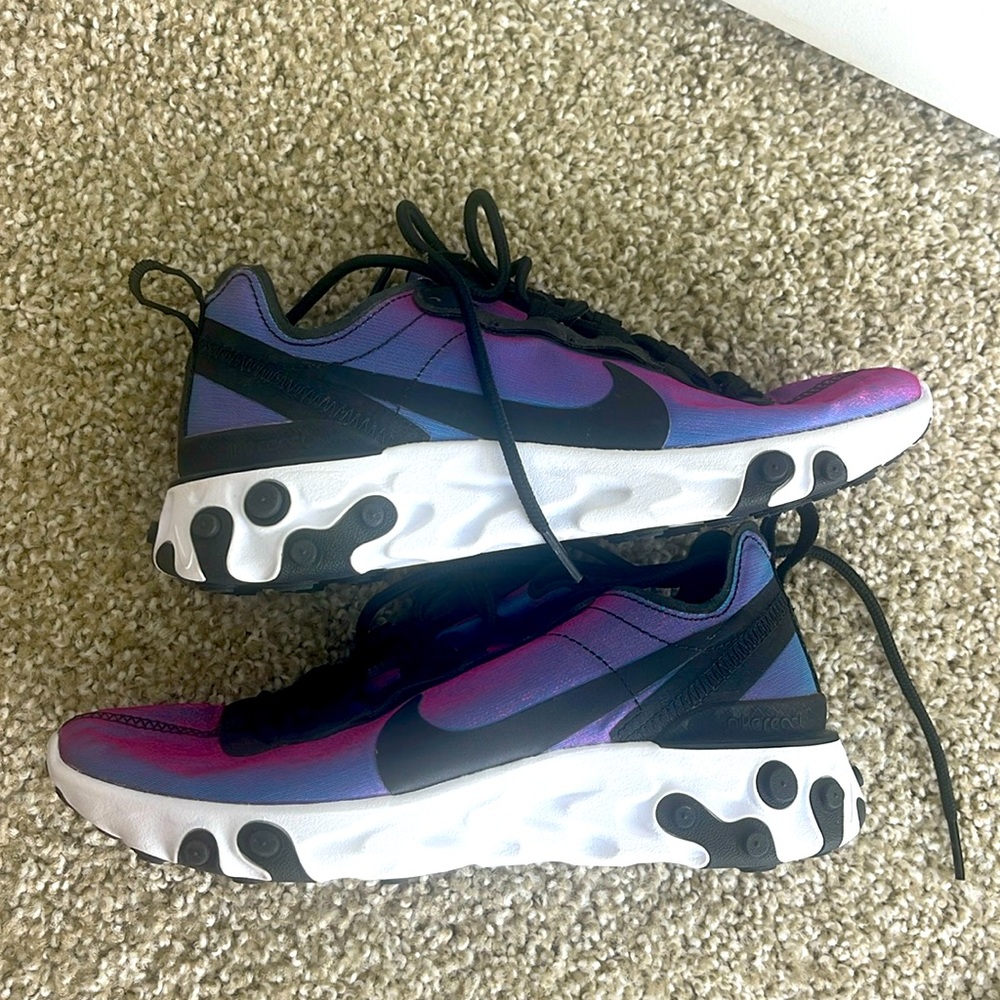 Women’s Nike React Size 6 Worn ONCE